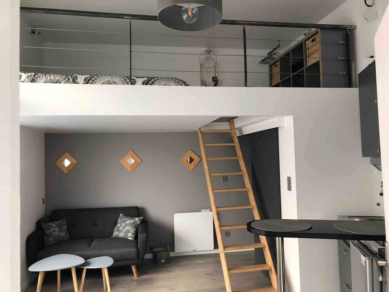 Studio entier, Studio moderne à Clermont-Ferrand – 35 m² + Parking gratuit in Clermont-Ferrand, Parc naturel régional des Volcans d'Auvergne