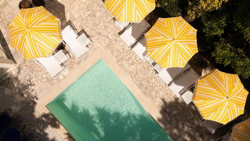 Hôtel pour 2 personnes, avec piscine et jardin