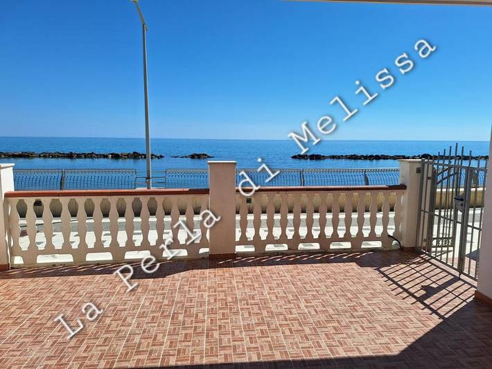 Appartamento vacanze per 5 persone, con panorama e balcone, adatto a famiglie con bambini - 1