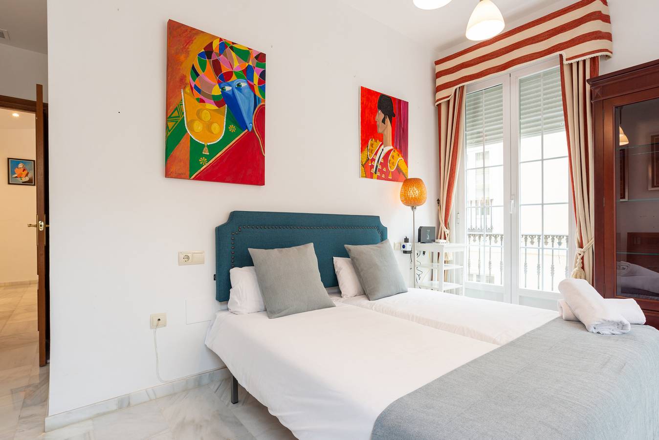 Entire apartment, Holiday apartment for 4 people with balcony in Malaga Centro Historico, Malaga
