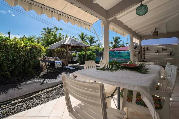 Location de vacances pour 6 personnes, avec jardin à Saint-François - 3