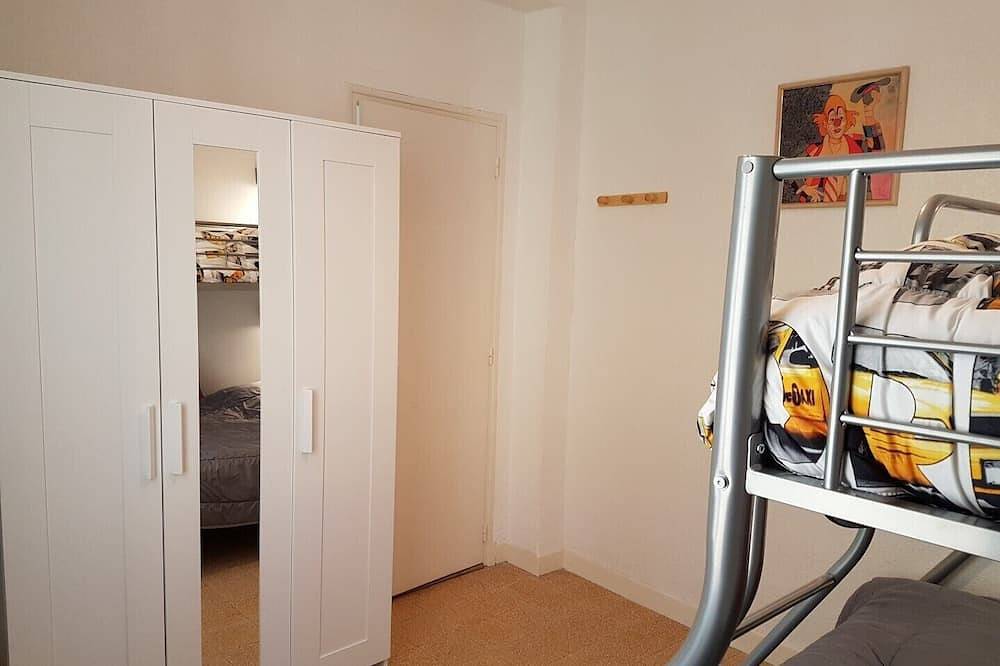 Ganze Wohnung, Wohnung und Garten 5 Personen Meer und Dorf in Hyères - Halbinsel Giens in La Capte, Hyeres