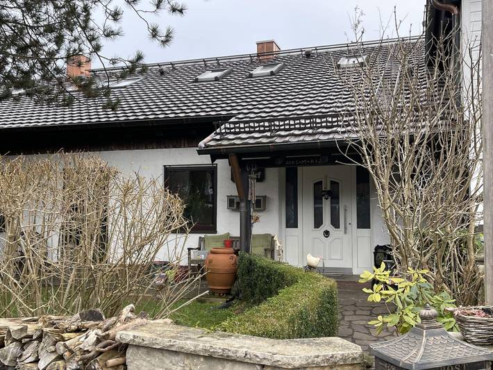 Ferienwohnung für 3 Personen, mit Balkon und Seeblick
