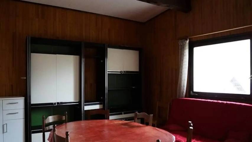 Gîte pour 9 personnes dans Office De Tourisme De Saint Sorlin D Arves - 3