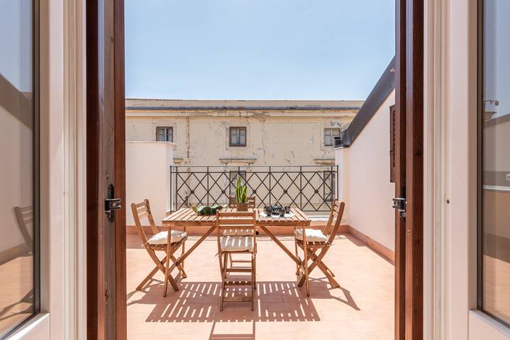 Vakantieappartement voor 5 personen, met terras in Palermo