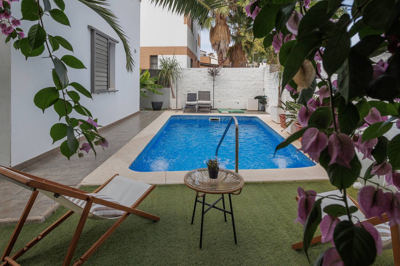 Ferienhaus 'Casa Moderna Con Piscina' mit privatem Pool, Wlan und Klimaanlage in Palomares del Río, Sevilla Provinz
