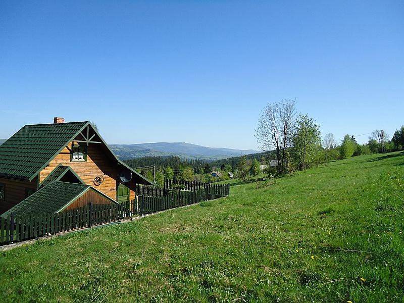Two-Bedroom Chalet in Zwardoń, Karpaty (Polska)