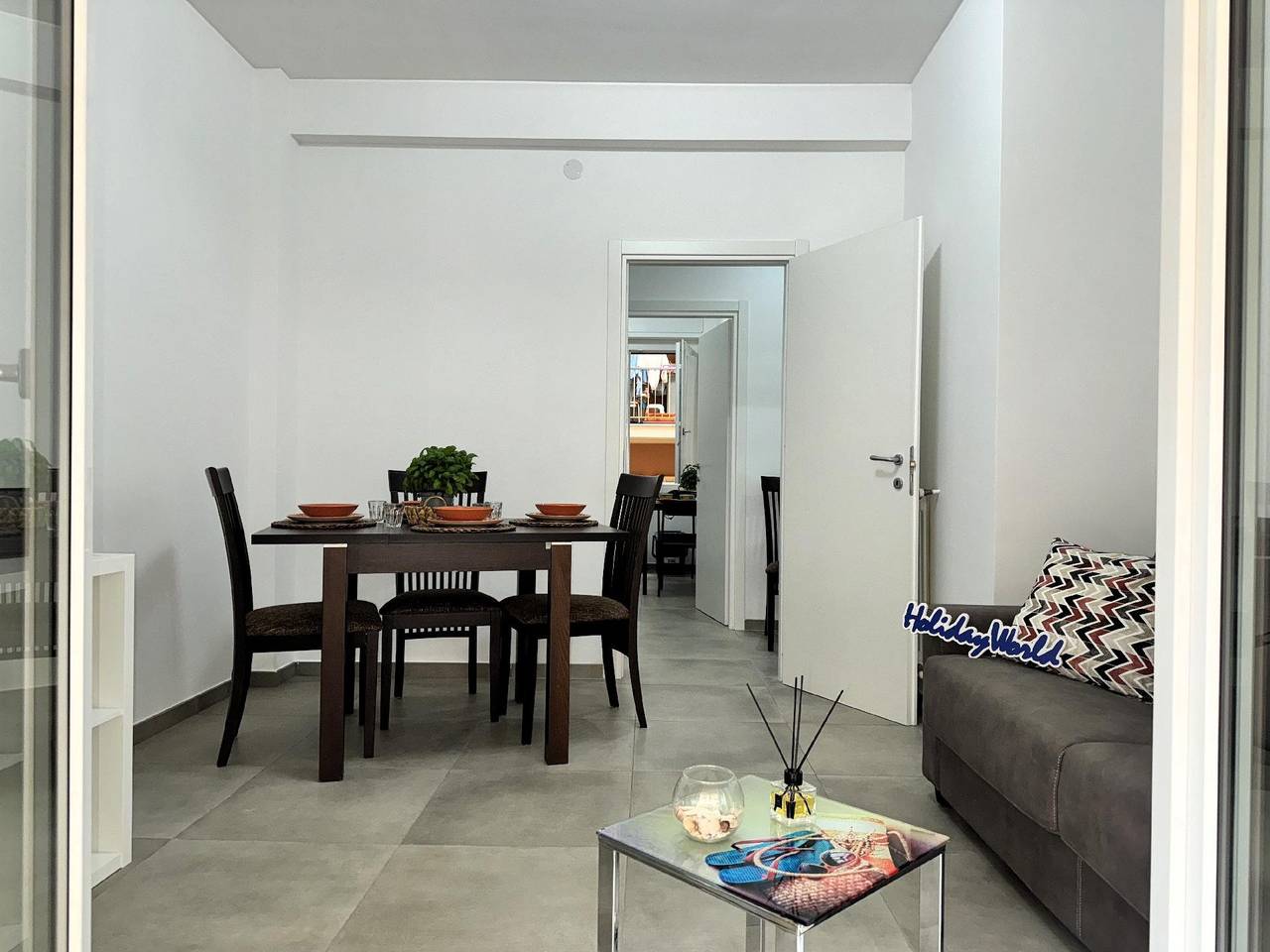 Appartement de vacances entier, Appartement de vacances pour 4 personnes avec balcon in Ventimiglia (Ville), Région de Vintimille