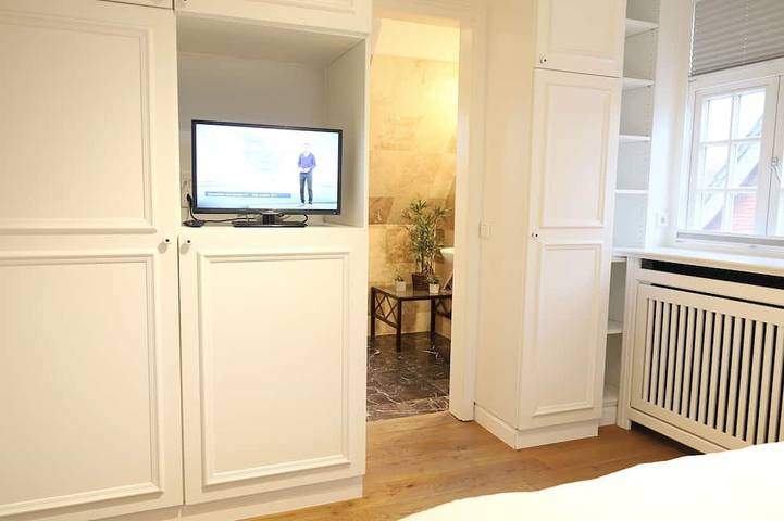Ganze Wohnung, Luxuriöses Obergeschoss-Appartement mit Garten & Strandkorb in Westerland, Sylt in Westerland, Sylt (Gemeinde)