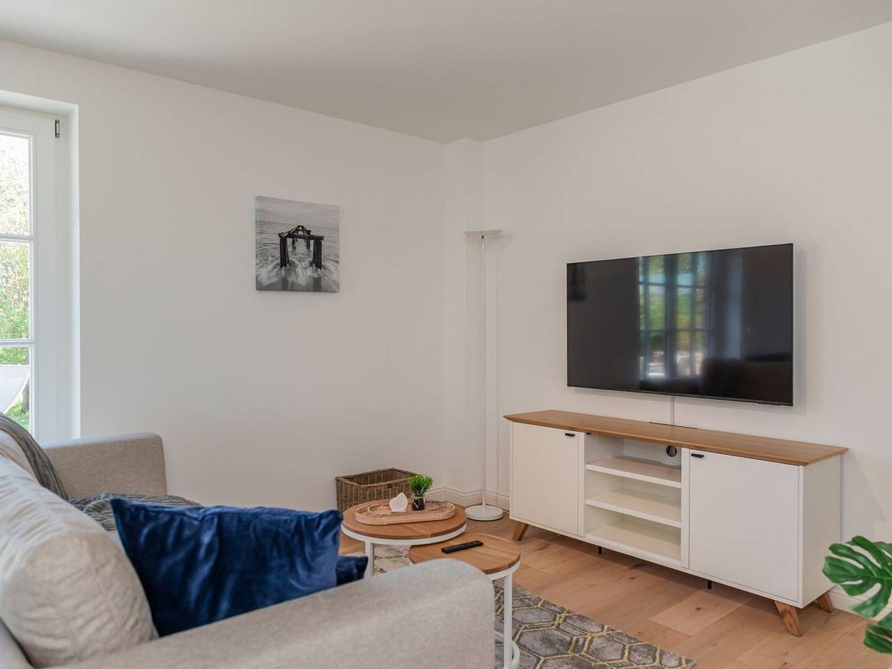 Reetruhe - Ferienhaushälfte Reetruhe mit Garten und moderner Ausstattung in Borgsum in Borgsum, Föhr