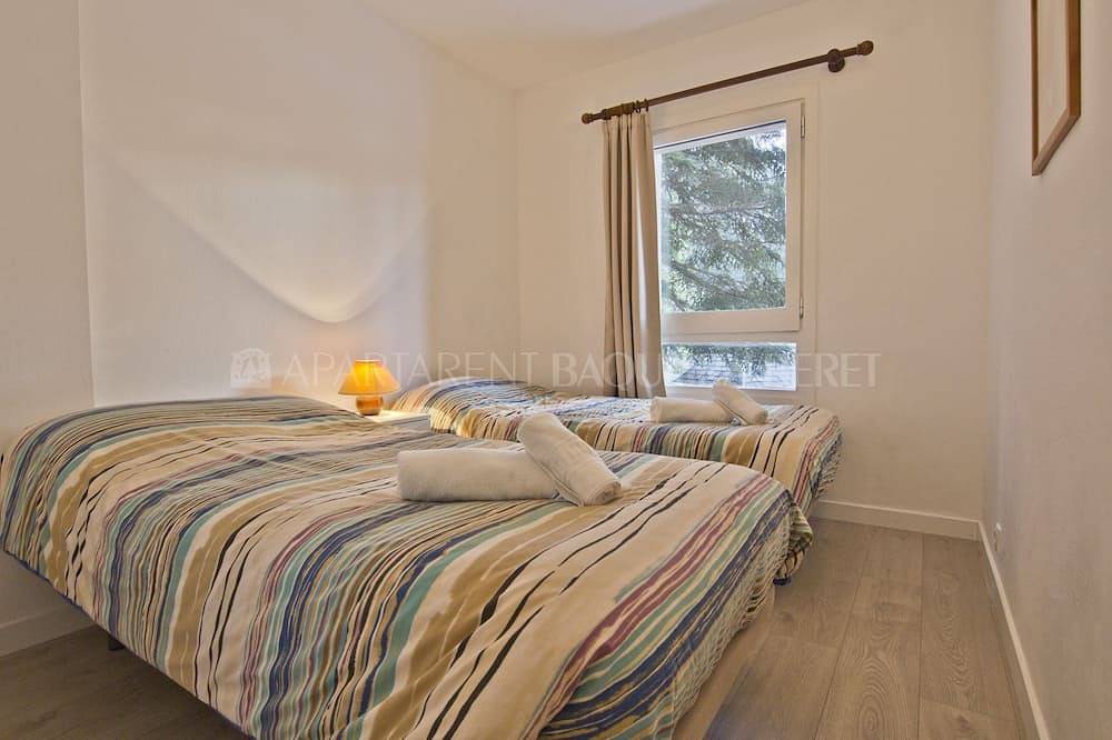 Entire apartment, Guarbes - Edificio Aneto in Baqueira, Naut Aran
