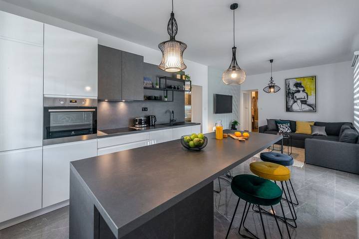 Villa pour 8 personnes, avec jardin à Srebreno - 3