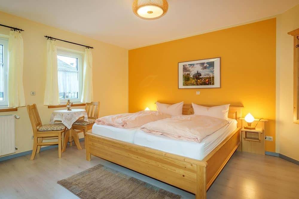 Doppelzimmer - Spielzeughof Seiffen - Pension in Seiffen, Erzgebirge