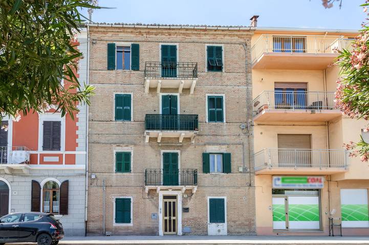 Appartamento intero, Suite Acquamare in Falconara Marittima, Provincia di Ancona