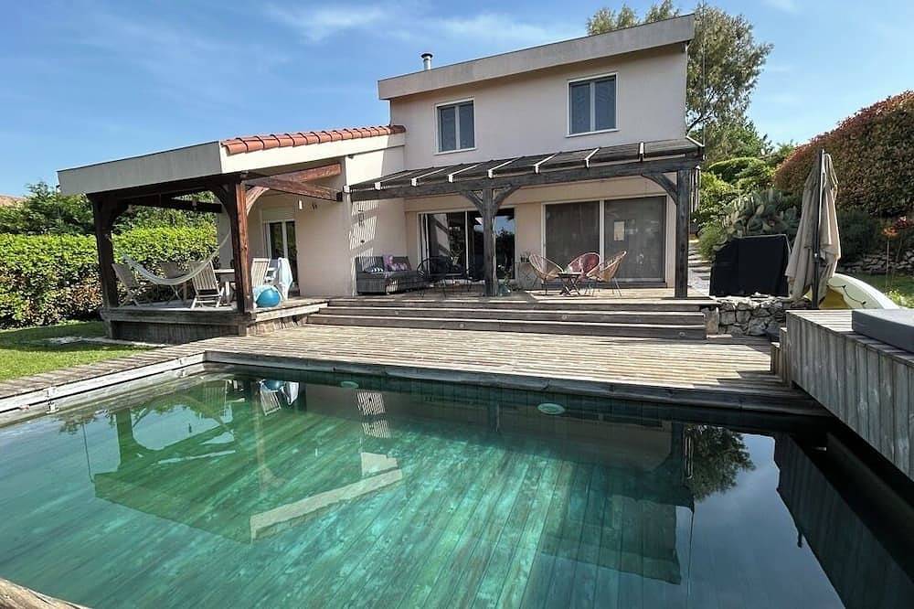 Charming house with pool - between sea and nature, Côte d'Azur in La Colle-sur-Loup, Cannes und Umgebung