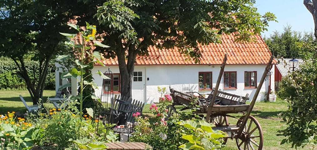 Ferienwohnung für 4 Personen, mit Ausblick und Garten sowie Seeblick