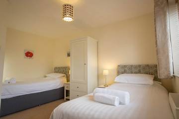 Apartment for 9 People in Perranporth, Cornwall, Photo 2