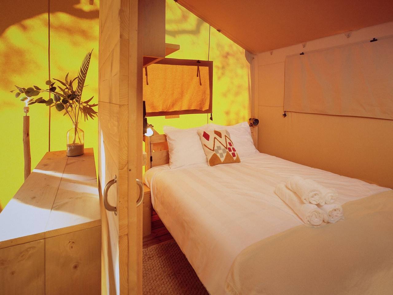 Glamping Tent in Nederland met Bbq in Flevoland
