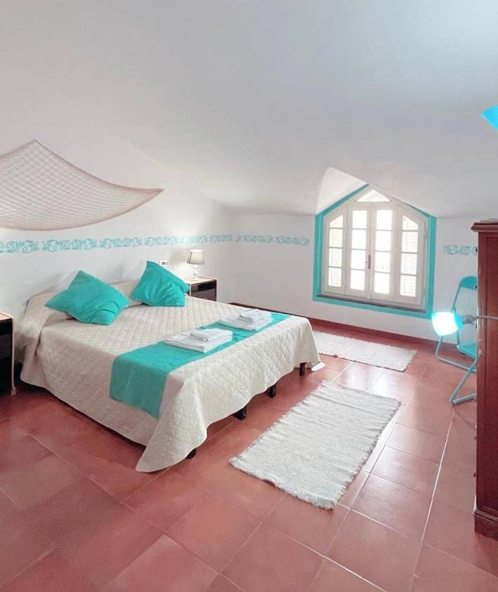 Casa de huéspuedes para 2 personas, con terraza y jardín en Olbia