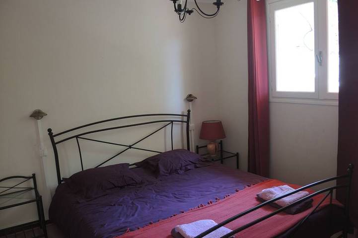 Location de vacances pour 10 personnes, avec jardin ainsi que piscine et balcon à Prades - 2