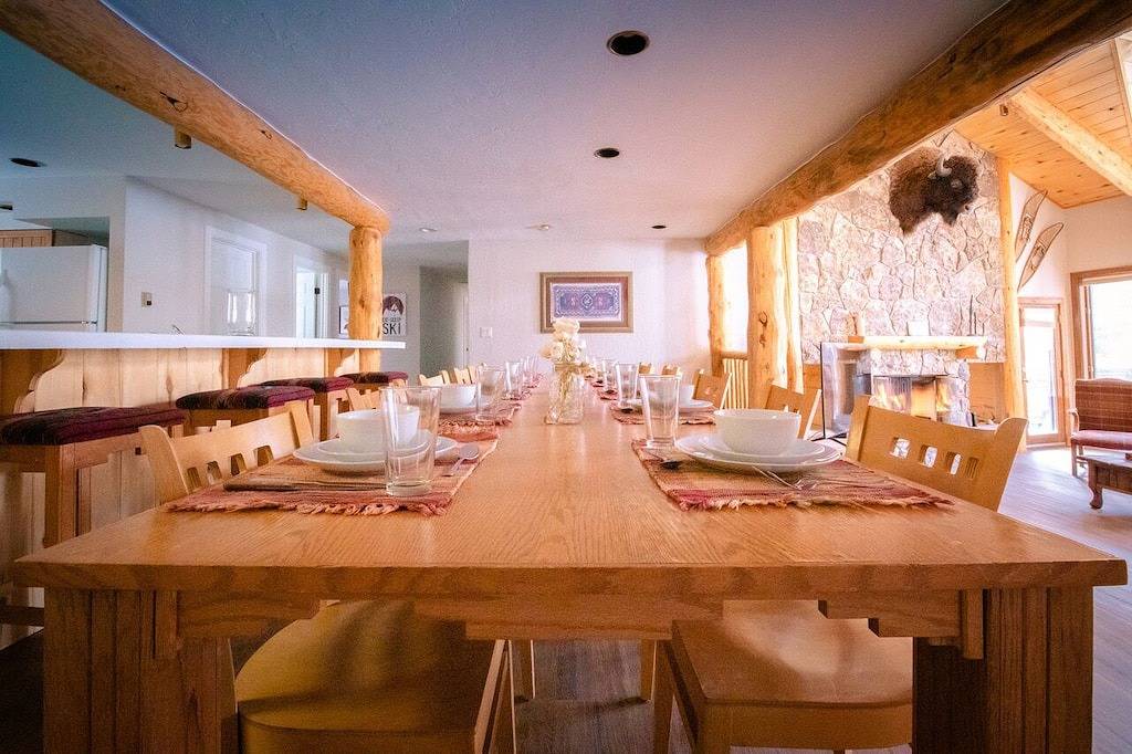 Luxury Keystone Cabin w/ Hot Tub, 1 Mi to Lifts! in Arapahoe Basin