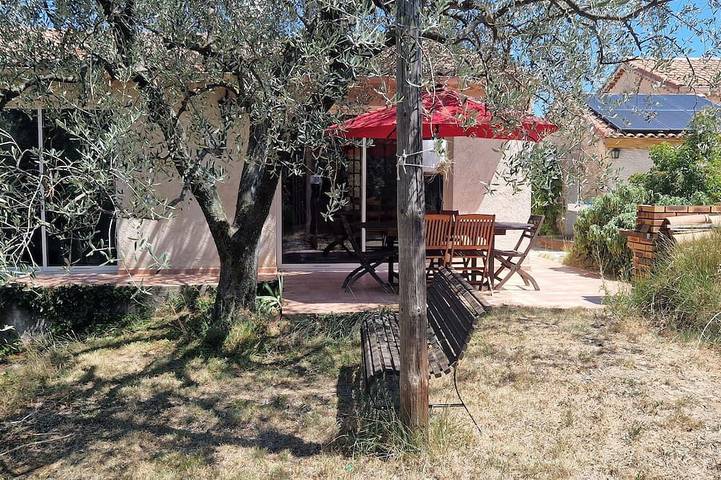 Maison de vacances pour 6 personnes, avec jardin et terrasse, animaux acceptés