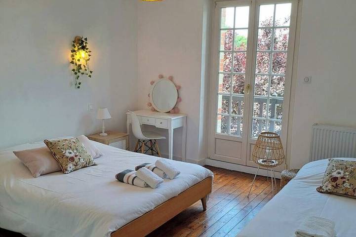 Location de vacances pour 11 personnes, avec piscine dans Mindin - 3