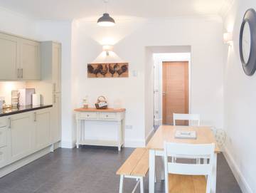 Log Cabin for 2 People in Ayrshire, Lowlands, Photo 1