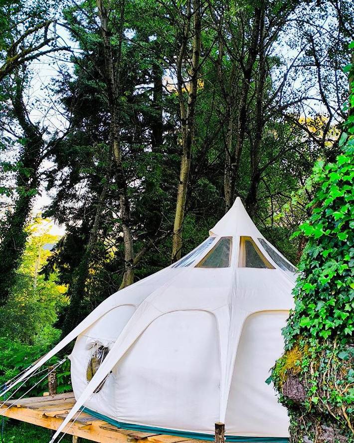 Tente pour 2 personnes, avec piscine et vue ainsi que terrasse et jardin dans Haute-Vienne - 2
