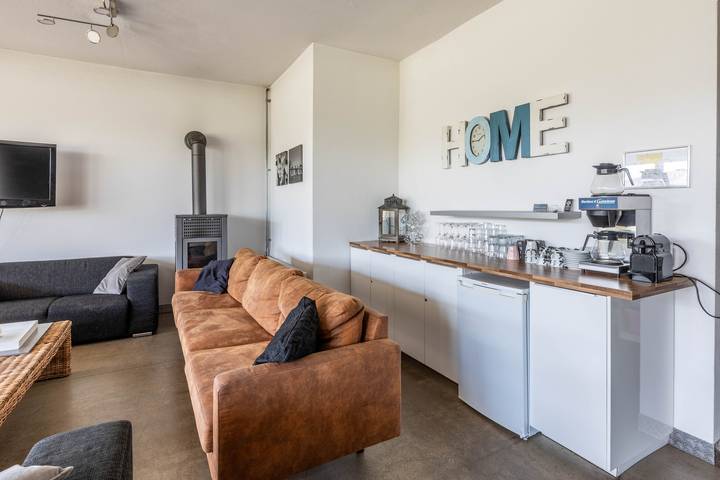 Beautiful 12-person holiday home in a unique location in Teuge on the Veluwe. in Teuge, Veluwe