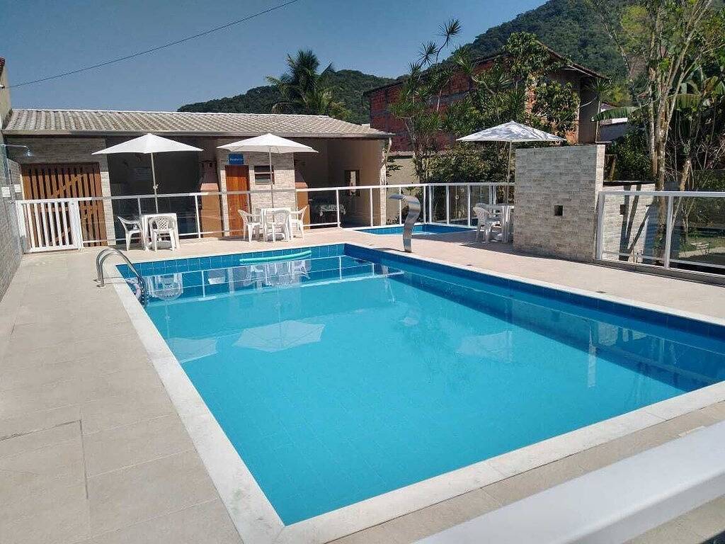 1-bedroom apartment, furnished, swimming pool, playground and barbecue. in Caraguatatuba, Região Metropolitana do Vale do Paraíba e Litoral Norte