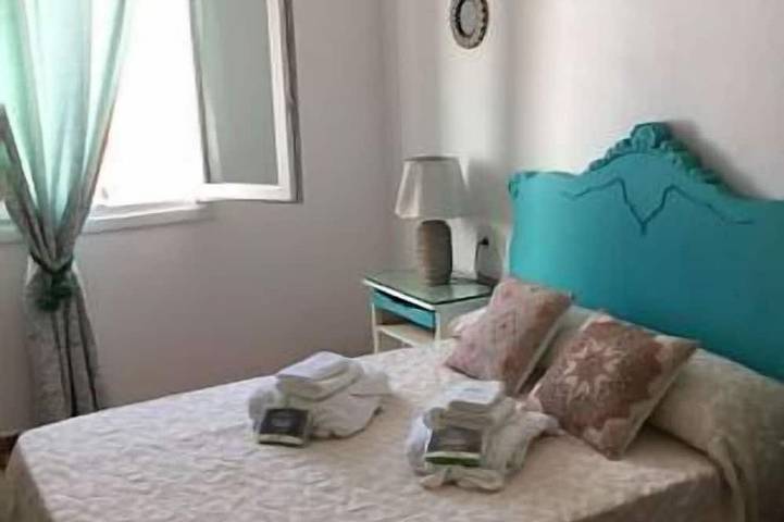 Gîte pour 12 personnes, avec balcon et jardin à Segura de León - 2