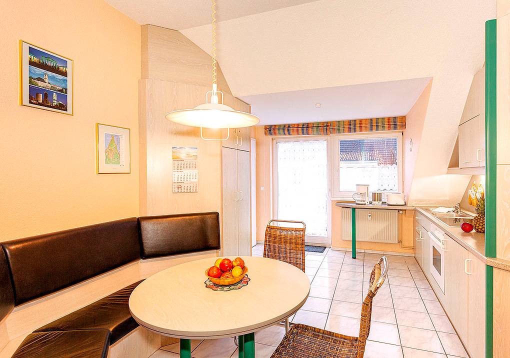 Appartement de vacances entier, Appartement de vacances pour 3 personnes avec balcon in Lobbe, Mönchgut