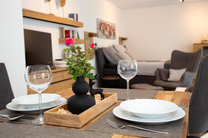 Ferienwohnung für 2 Personen, mit Terrasse und Ausblick