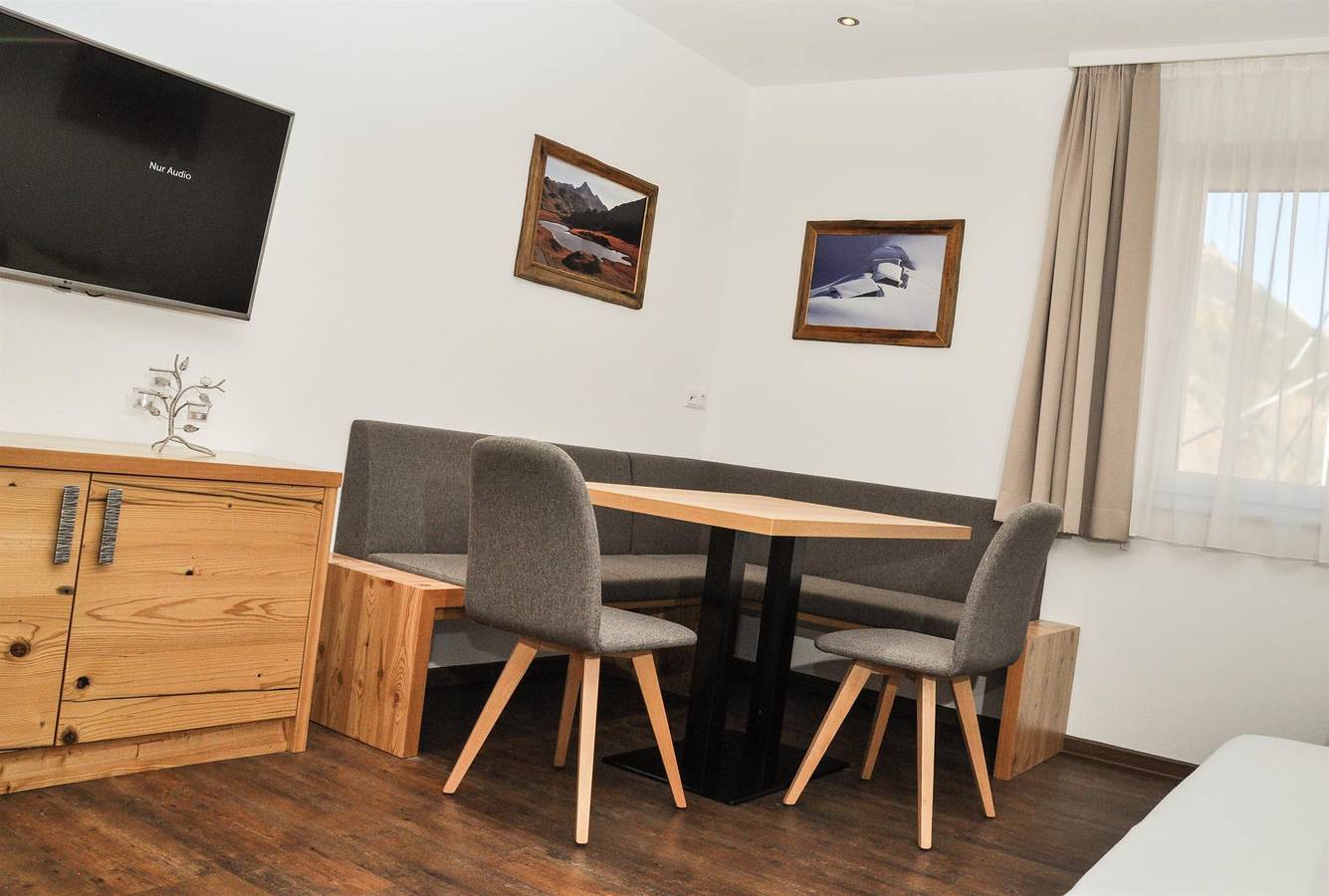 Ganze Ferienwohnung, Peischel in Lechtaler Alpen, Steeg