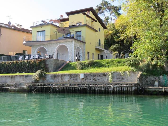 Appartamento per 3 persone, con Terrazza e Giardino a Bocca di Magra