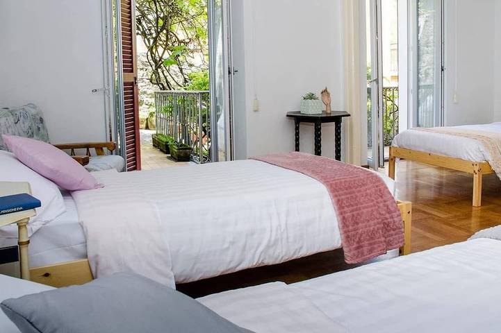 Appartamento intero, Appartamento immerso nella tranquillità di un paesino di montagna in Brunate, Lago di Como