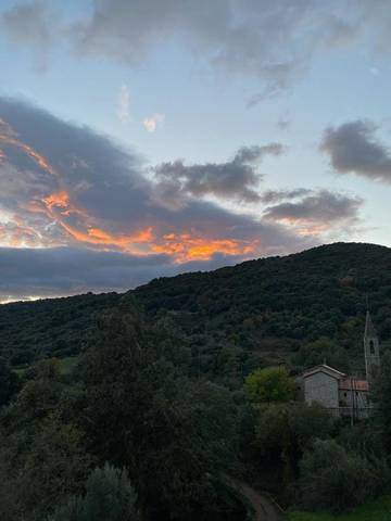 Gîte pour 4 personnes, avec balcon et vue à Guargualé