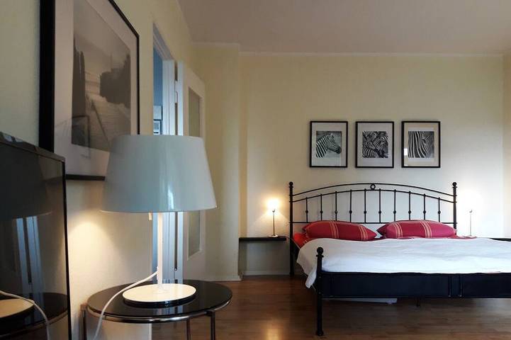 Ferienwohnung für 2 Personen, mit Balkon in Schöneberg Berlin