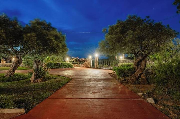Villa Deleni - Private Pool, Sea Views & Gardens in Atsipopoulo, Nikiforos Fokas