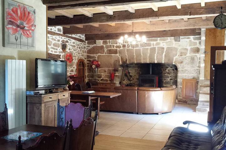 Château pour 15 personnes, avec jardin en Corrèze - 4