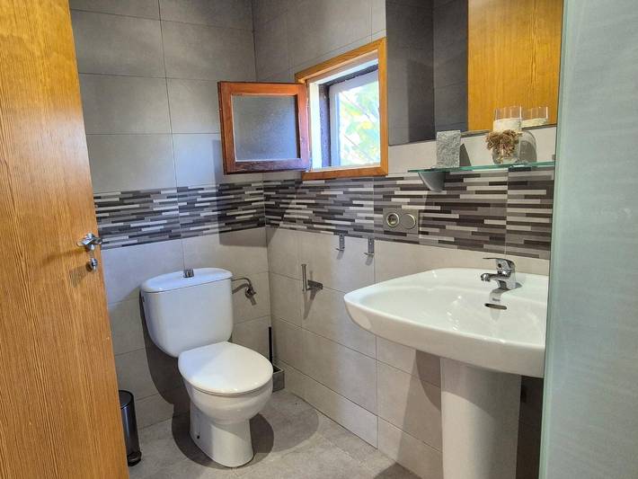 Casa de huéspedes para 6 personas, con jardín y terraza, Se admiten mascotas en Delta del Ebro - 2