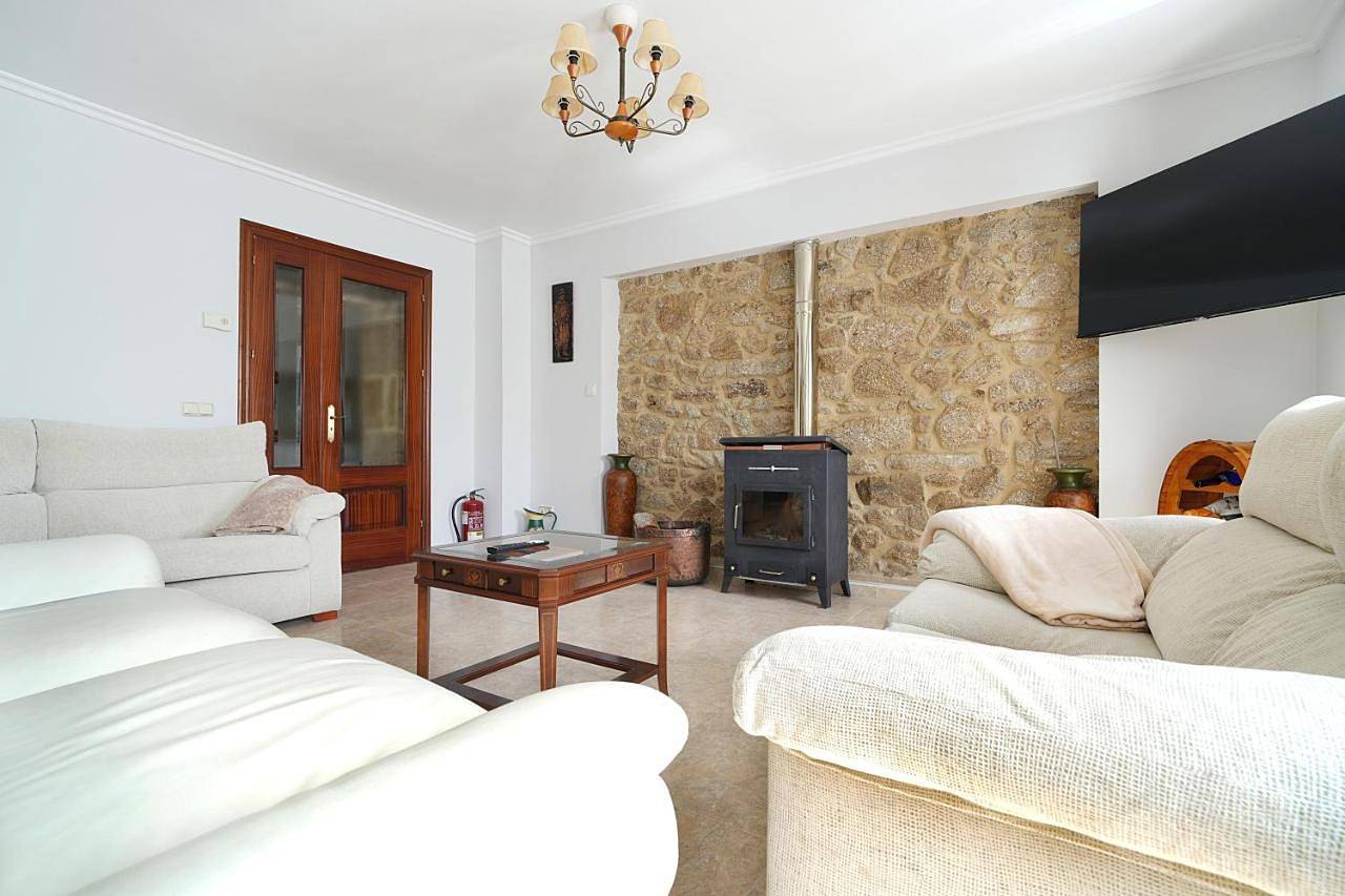 Finca A Rochela - Con jardín y ubicación estratégica in Meis, Costa de Galicia