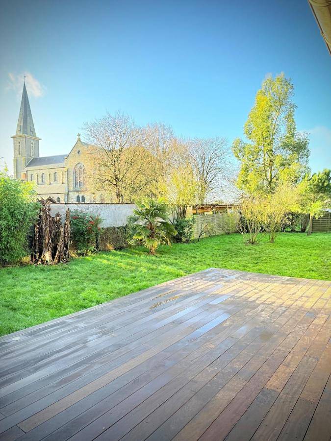 Location de vacances pour 4 personnes, avec terrasse à Bonnemain - 2