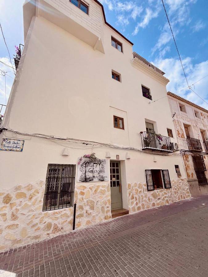 Hôtel, avec Terrasse à Abarán