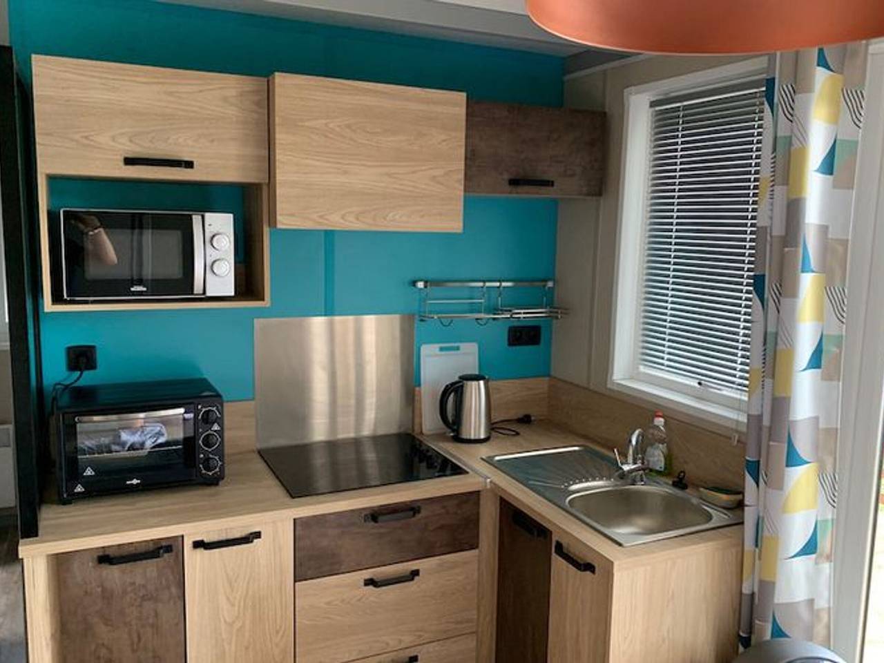 Spacious chalet in Saint-Maime with terrace in Saint-Maime, Parc naturel régional du Luberon