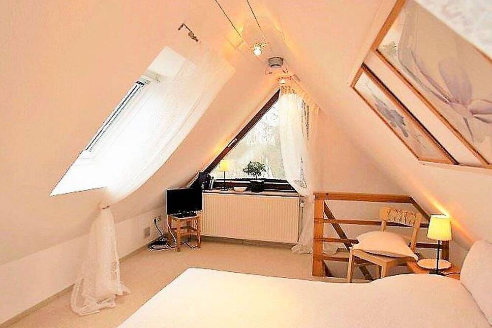 Ganze Wohnung, Wexler 26a/3 Og - Gemütliche Ferienwohnung für bis zu 4 Personen mit in Sahlenburg, Cuxhaven