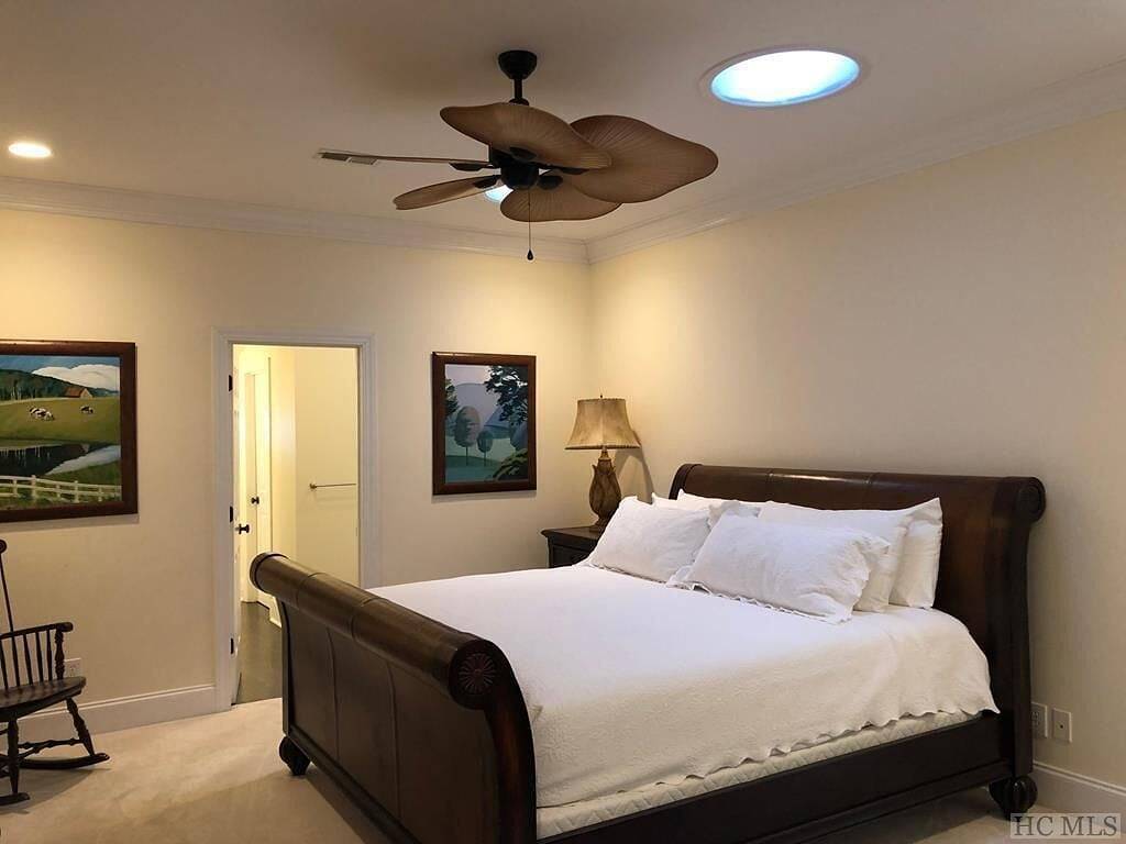 Lakefront Estate! Lake Toxaway Golf Club / Spa / Tennis / Bootfahren / Wandern / Angeln! in Lake Toxaway