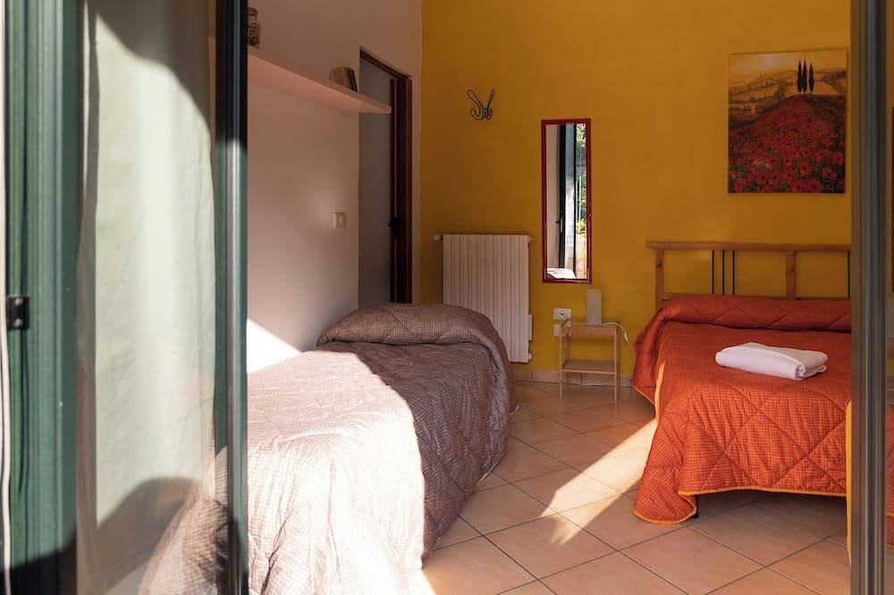 Entire apartment, Positano room at pellegrino palace in Vietri sul Mare, Amalfi Coast