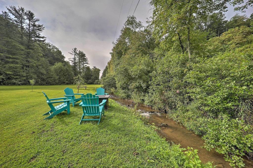 Ganze Wohnung, Quiet Studio Escape ~ 2 Mi to Blue Ridge Parkway! in Blue Ridge Parkway, Ashe County